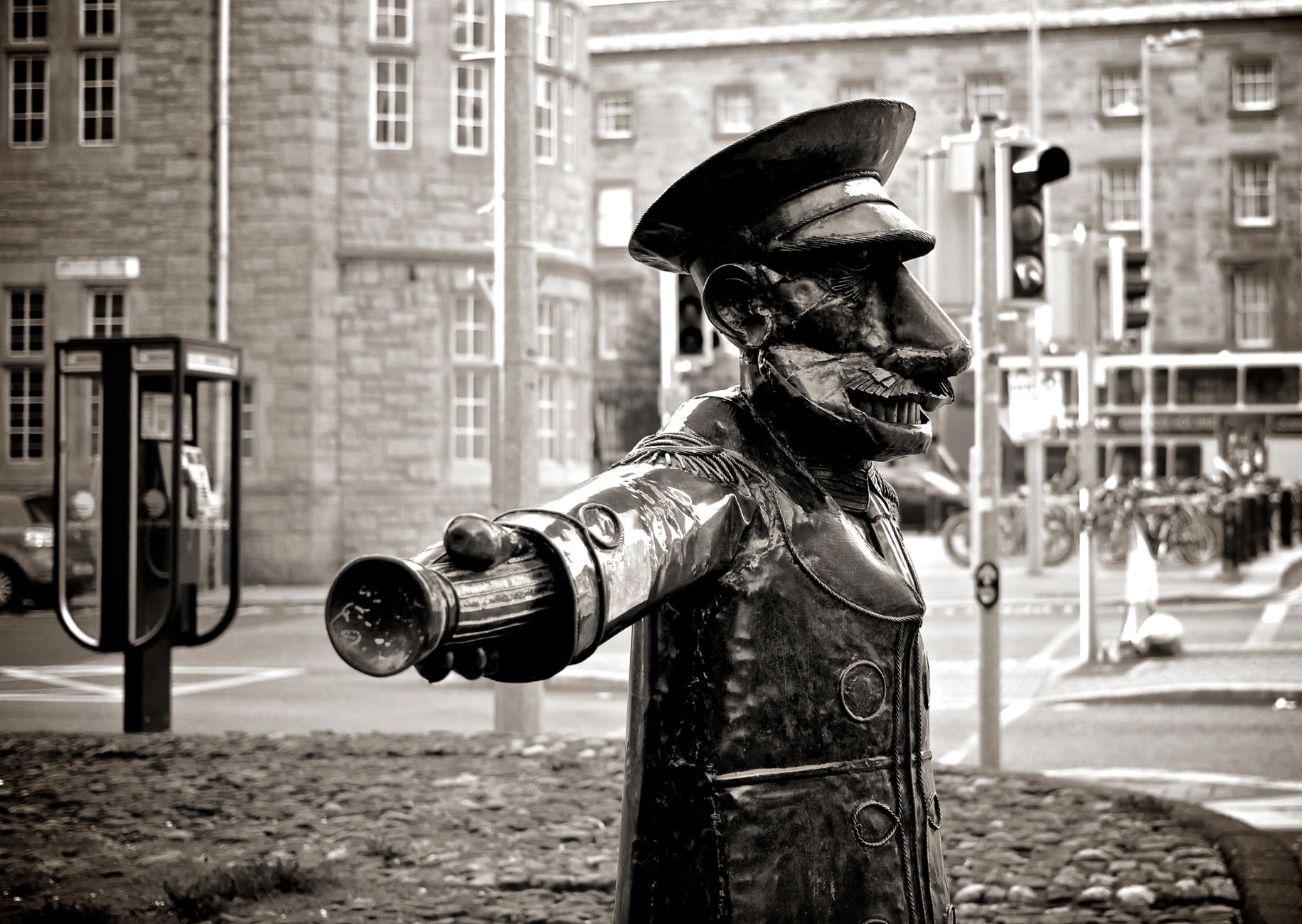 black-and-white-street-police-statue.jpg